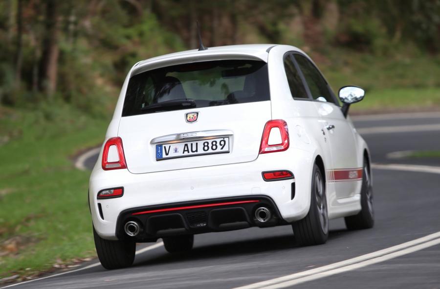  Abarth 595 (312) 2017 года  (AU) (фото 17 из 40)